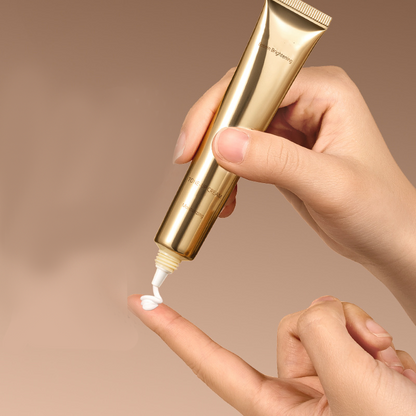 🎁 BUY MORE GET MORE FREE🎅|Brightening Essence Tone-Up Cream Tube