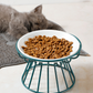 50 % RABATT! 🥣 Upphöjd keramisk kattskål med järnstativ – främjar hälsosam hållning, halksäker & perfekt för torr- & våtfoder 🐈