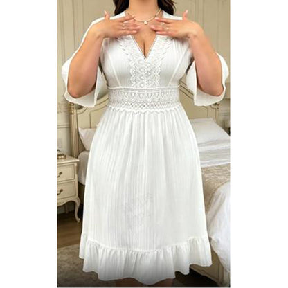 👗 50% RABATT ☁️💗 Damklänning med V-ringning och volanger 🌸